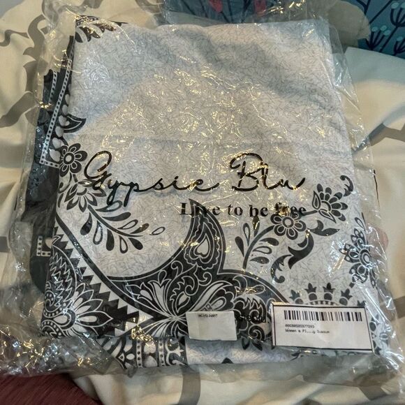 Gypsie Blu Kaftan Maxi Dress Black White Flowy Knit Kimono Sleeves OS - Picture 10 of 13